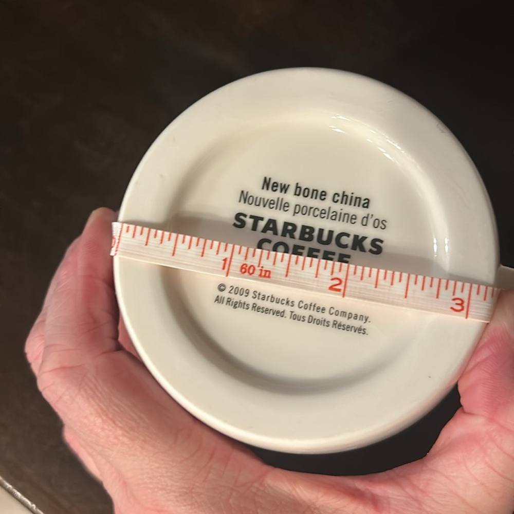 Set of matching Starbucks mugs - like new! - Picture 7 of 9